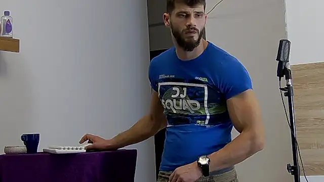 MauroTwin online show from January 12, 2025, 4:08 pm