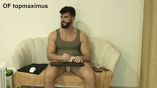 MauroTwin online show from November 26, 2025, 6:53 pm