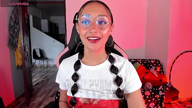 Snapshot of adrena_10 chatting on February 15, 2026, 9:44 pm adrena 10 online show from February 15, 2026, 9:44 pm