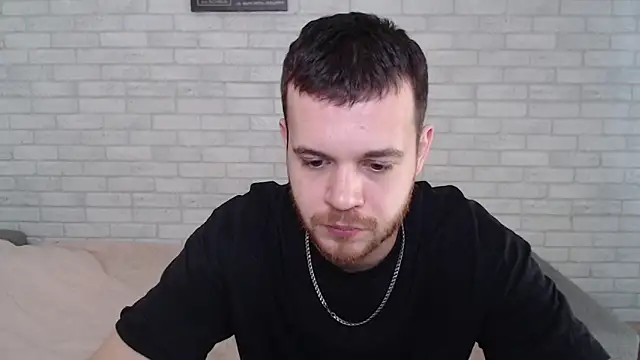 Snapshot of Alexxx_horny chatting on April 10, 2026, 8:19 am Alexxx horny online show from April 10, 2026, 8:19 am