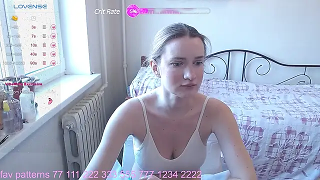 Snapshot of Hot_Rhaenyra chatting on February 17, 2025, 12:05 pm Hot Rhaenyra online show from February 17, 2025, 12:05 pm