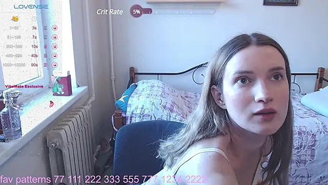 Snapshot of Hot_Rhaenyra chatting on February 21, 2025, 12:17 pm Hot Rhaenyra online show from February 21, 2025, 12:17 pm