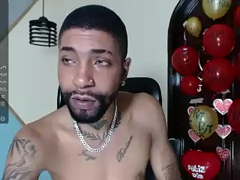 Snapshot of kilian_xx chatting on February 17, 2025, 12:48 pm kilian xx online show from February 17, 2025, 12:48 pm
