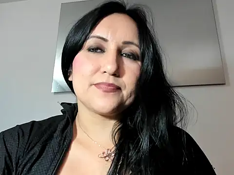 Snapshot of foxy-porn1 chatting on March 4, 2025, 11:32 pm foxy-porn1 online show from March 4, 2025, 11:32 pm