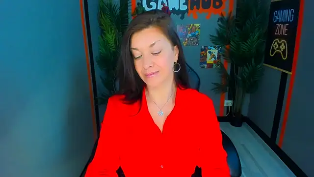 AnaMills online show from April 1, 2026, 10:05 am