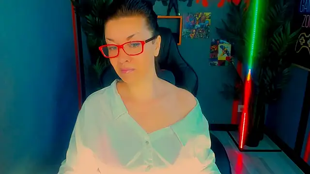 Snapshot of AnaMills chatting on May 29, 2026, 10:02 am AnaMills online show from May 29, 2026, 10:02 am
