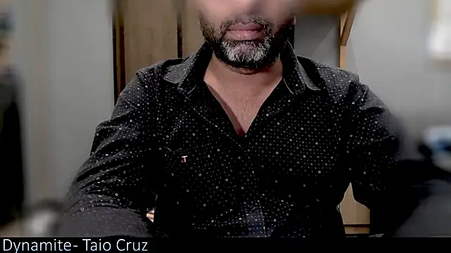  x rated  online show from April 3, 2026, 9:18 am