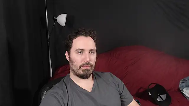 Metalstud online show from December 10, 2024, 10:05 pm