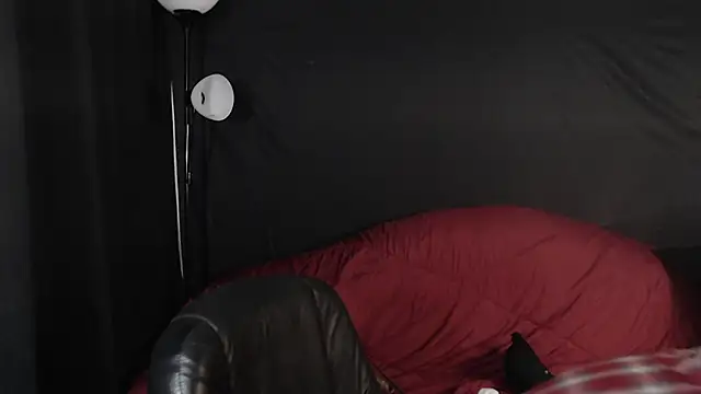 Metalstud online show from January 11, 2025, 10:07 pm