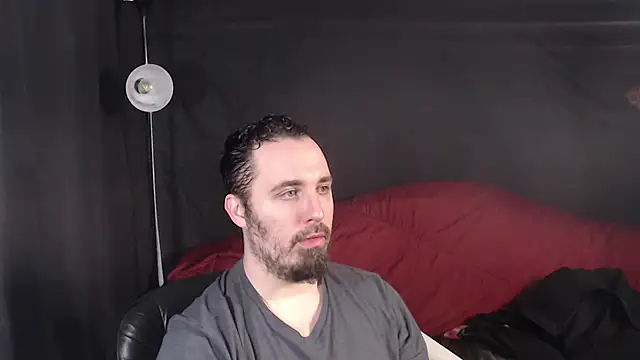 Metalstud online show from February 25, 2025, 4:03 am