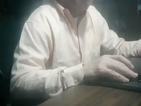 jraiven2 online show from April 24, 2026, 11:18 pm