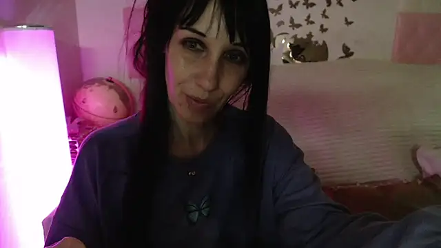 -carla- online show from February 21, 2026, 4:52 pm