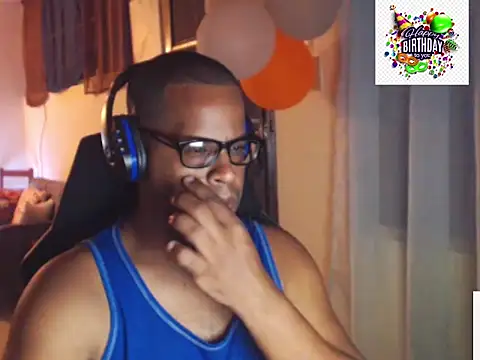 thesugar32 online show from December 3, 2024, 1:19 am