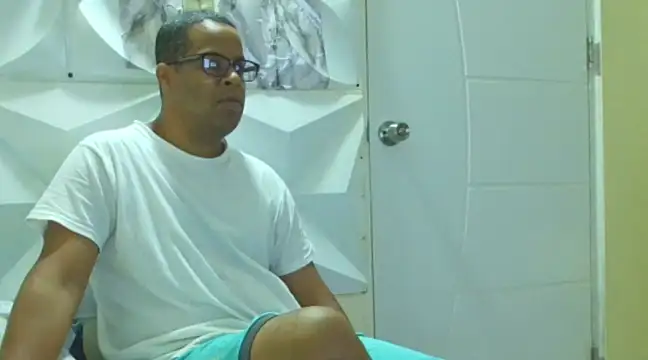 thesugar32 online show from February 25, 2025, 12:24 pm