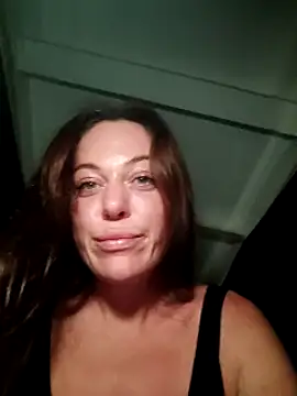 LilliThelo online show from March 1, 2025, 10:02 am