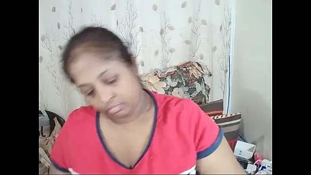 Snapshot of Indiantasha chatting on May 12, 2026, 4:37 pm Indiantasha online show from May 12, 2026, 4:37 pm