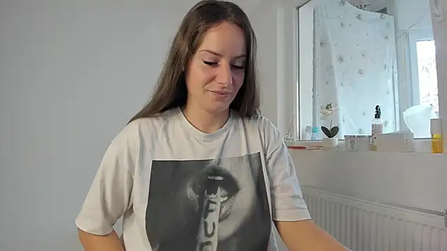 DiamondKay online show from November 26, 2025, 9:32 am