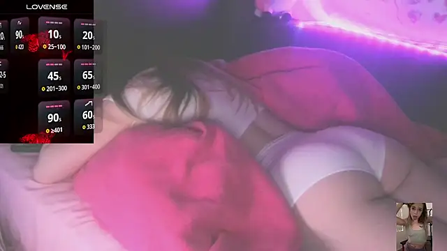 Blondiewithanass online show from March 21, 2026, 8:23 pm