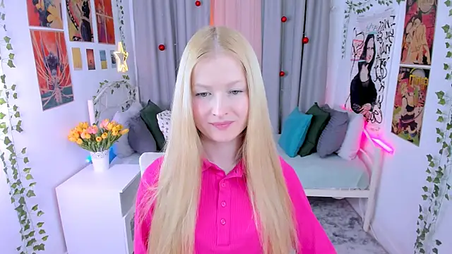 Laly Peach online show from December 13, 2024, 11:23 am