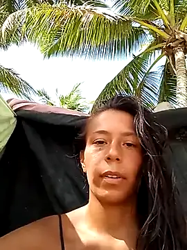 Luna-Natural online show from September 12, 2025, 2:17 pm