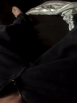 Snapshot of Pancho2213 chatting on December 23, 2025, 2:42 am Pancho2213 online show from December 23, 2025, 2:42 am