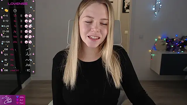 Emma Bryan online show from December 11, 2024, 10:58 am