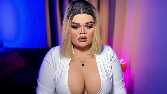 KarolinaThompson online show from February 1, 2025, 7:47 am