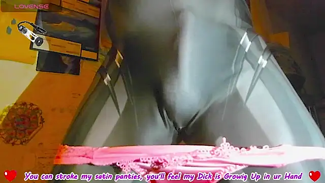 Snapshot of sexypenis75 chatting on October 31, 2025, 10:55 pm sexypenis75 online show from October 31, 2025, 10:55 pm