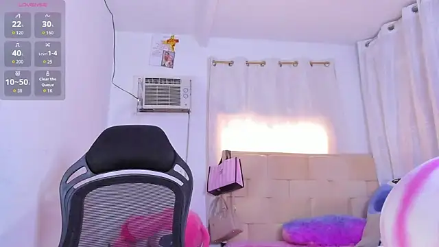 sweetfabianaxl online show from March 28, 2026, 8:52 pm