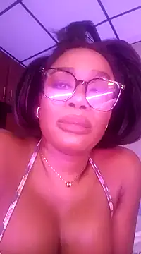 Snapshot of MariiePrice chatting on January 8, 2025, 6:20 am MariiePrice online show from January 8, 2025, 6:20 am