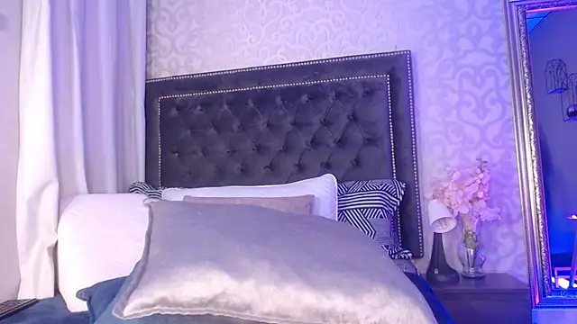 MariiePrice online show from March 17, 2026, 4:50 am