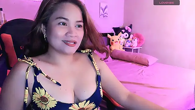 Snapshot of yenyen_ chatting on April 26, 2026, 1:42 pm yenyen online show from April 26, 2026, 1:42 pm