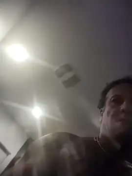 trucker1979 online show from October 13, 2025, 8:58 am