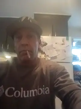 trucker1979 online show from December 13, 2025, 7:53 pm