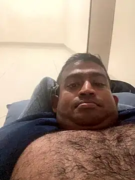 Snapshot of Sujiynb chatting on March 8, 2026, 6:12 pm Sujiynb online show from March 8, 2026, 6:12 pm