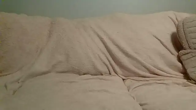 Snapshot of beautylovess chatting on November 1, 2025, 7:10 am beautylovess online show from November 1, 2025, 7:10 am