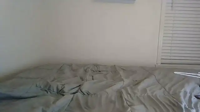 Snapshot of beautylovess chatting on November 12, 2025, 12:55 am beautylovess online show from November 12, 2025, 12:55 am