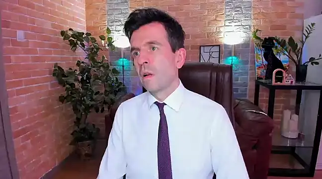 SteveTiger online show from March 12, 2025, 2:56 pm