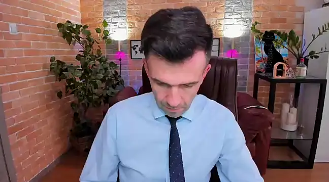 SteveTiger online show from March 19, 2025, 1:18 pm