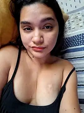 Snapshot of blerstefan1 chatting on March 7, 2025, 1:51 pm blerstefan1 online show from March 7, 2025, 1:51 pm