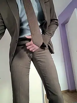 Justforoneday online show from November 14, 2025, 12:15 pm