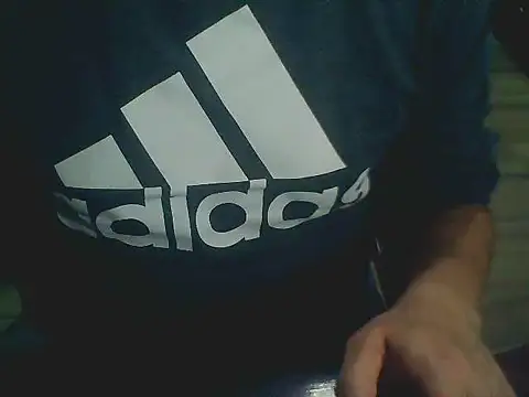 Snapshot of Latinjim29 chatting on December 15, 2025, 11:42 pm Latinjim29 online show from December 15, 2025, 11:42 pm