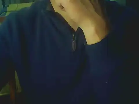 Snapshot of Latinjim29 chatting on January 12, 2026, 3:12 am Latinjim29 online show from January 12, 2026, 3:12 am