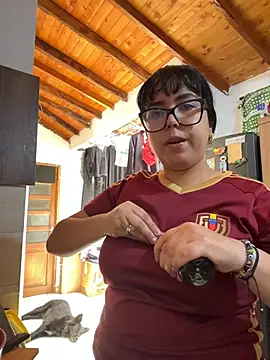 LillyCandy online show from March 16, 2026, 5:17 pm