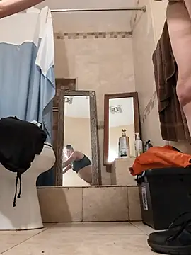 bobby69cock online show from January 12, 2026, 10:59 pm