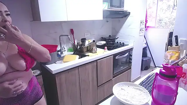 Snapshot of Tits__sweet chatting on January 28, 2025, 10:56 pm Tits sweet online show from January 28, 2025, 10:56 pm