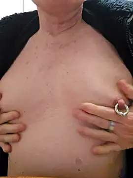 painslutfr online show from February 2, 2025, 8:08 pm