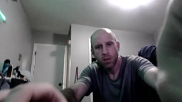 Snapshot of Anix888 chatting on January 19, 2026, 10:41 am Anix888 online show from January 19, 2026, 10:41 am