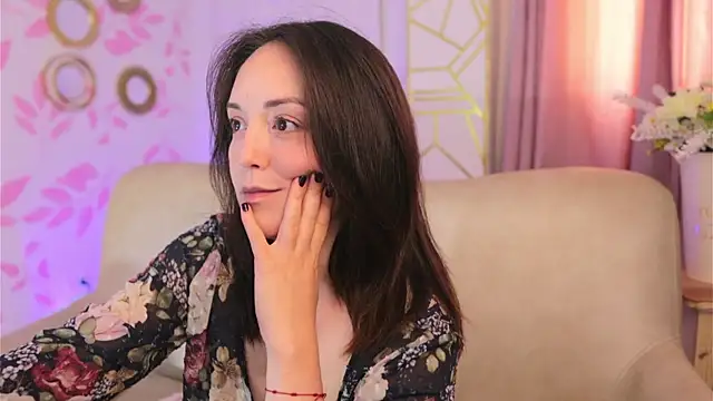 Snapshot of molly_marmalade_ chatting on December 6, 2024, 7:12 pm molly marmalade online show from December 6, 2024, 7:12 pm