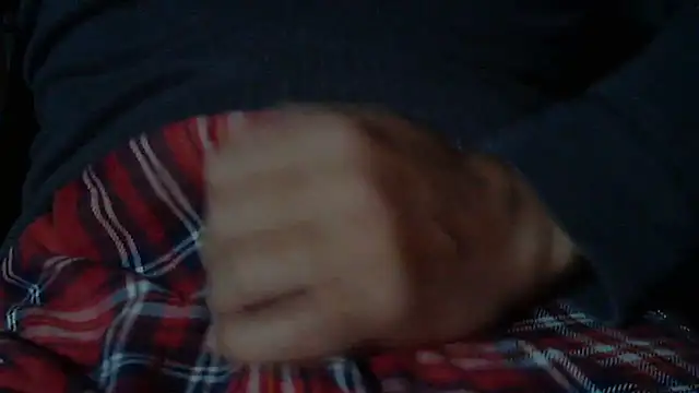 Snapshot of BBB_SAW chatting on October 1, 2025, 10:05 pm BBB SAW online show from October 1, 2025, 10:05 pm